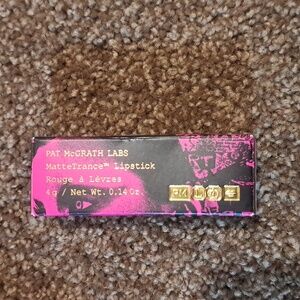 PAT McGRATH LABS
MatteTrance™ Lipstick 107 Omi .